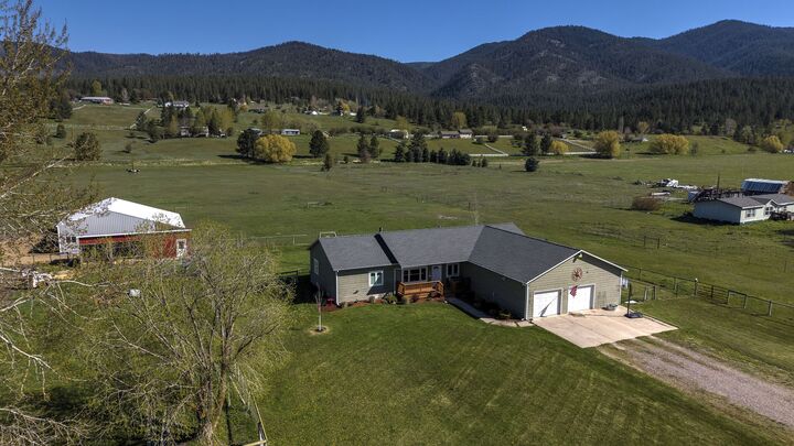 Property Photo:  18780 Moonlight Drive  MT 59834 