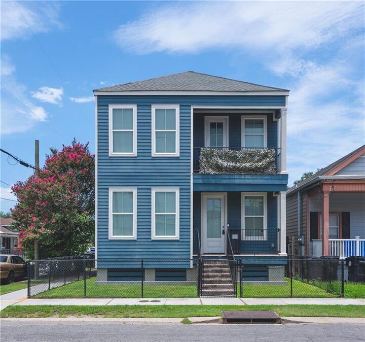 Property Photo:  4143 45 Ulloa Street  LA 70119 