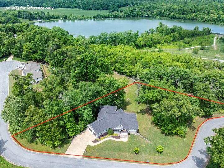 Property Photo: 22436 Rim Crest Court AR 72761