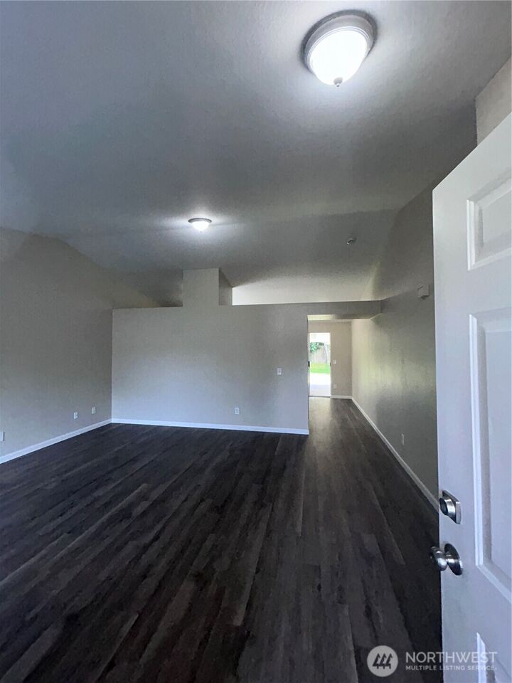 Property Photo:  19207  113th Street E  WA 98391 