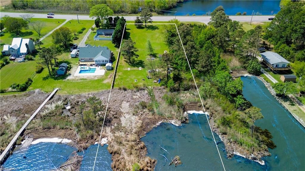 Property Photo: 3611 Caratoke Hwy NC 27956