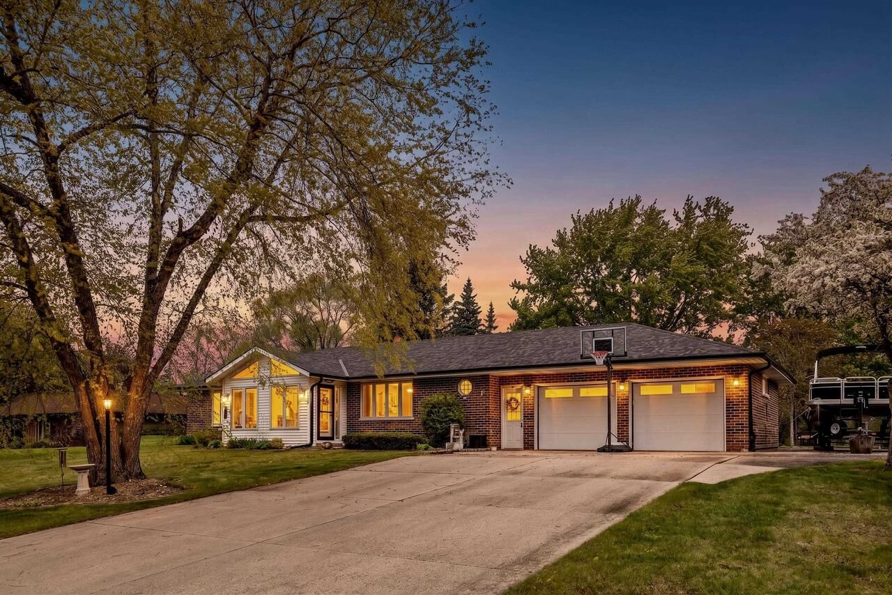 Property Photo: 388 Palmer Avenue WI 54941