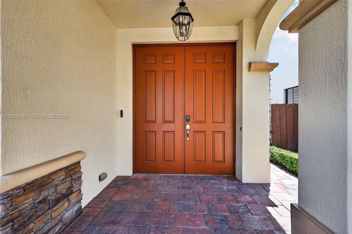 Property Photo:  8895 NW 100th Pl  FL 33178 