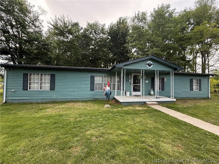 Property Photo:  2718 N Bethlehem Road  IN 47102 