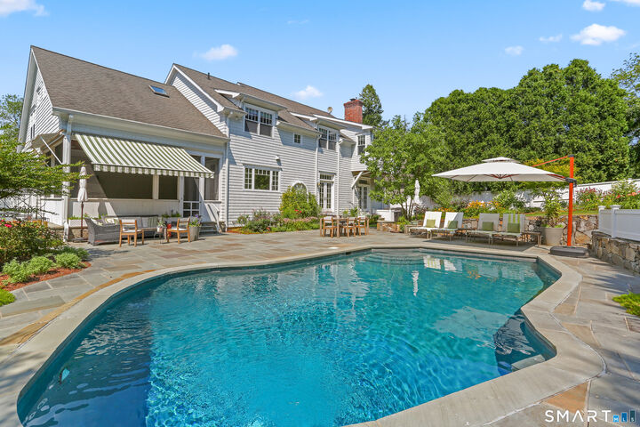 Property Photo:  7 Pond Edge Road  CT 06880 