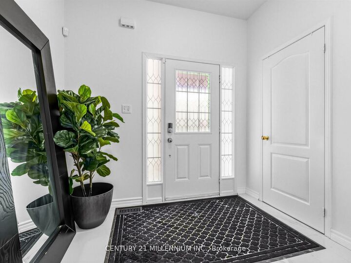 Property Photo:  16 Albery Road  ON L7A 0K7 