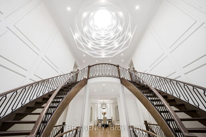8 Bayview Park Lane — photo 1