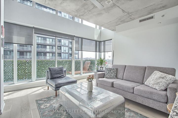 150 East Liberty Street 1213 — photo 1