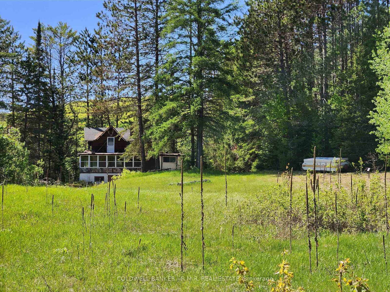 Photo de la propriété:  1274 Holland Lake Road  ON K0L 1C0 