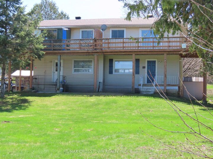 4716 Penetanguishene Road — photo 1