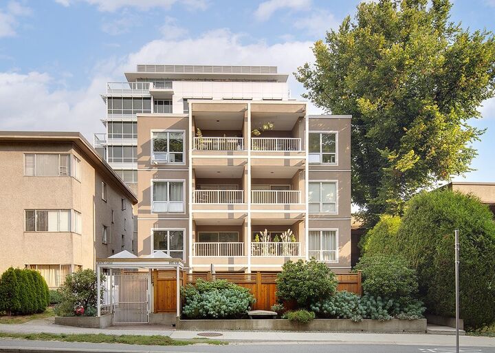 985 W 10th Avenue 203 — photo 1