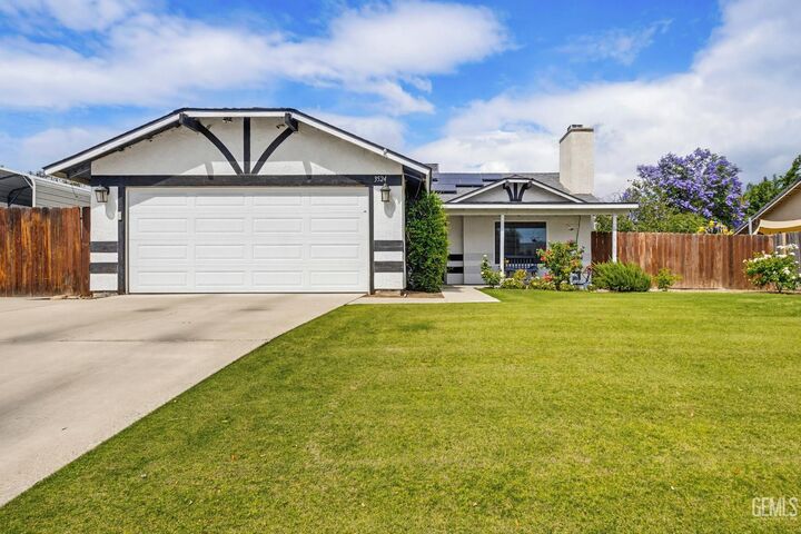 Property Photo:  3524 Piedmont Avenue  CA 93312 