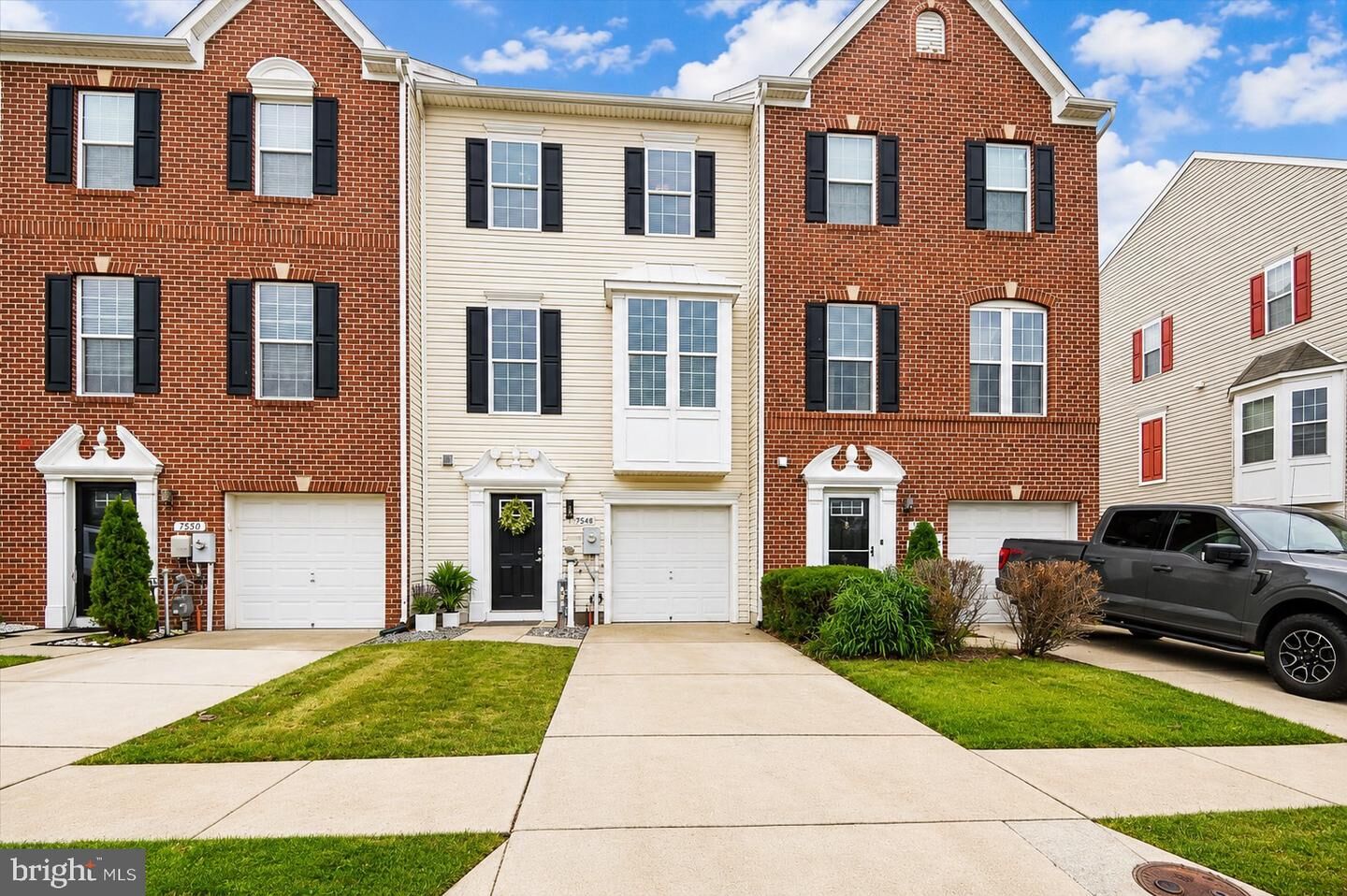 Property Photo: 7548 Briargrove Lane MD 21060