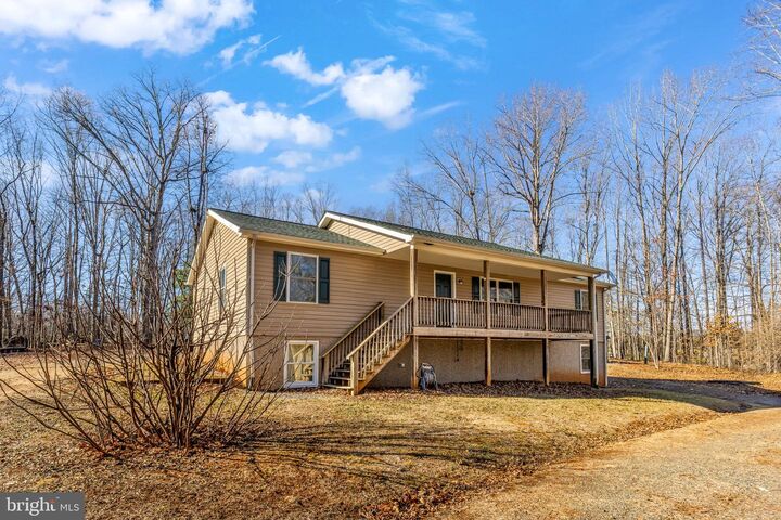 Property Photo:  28494 Constitution Highway  VA 22542 