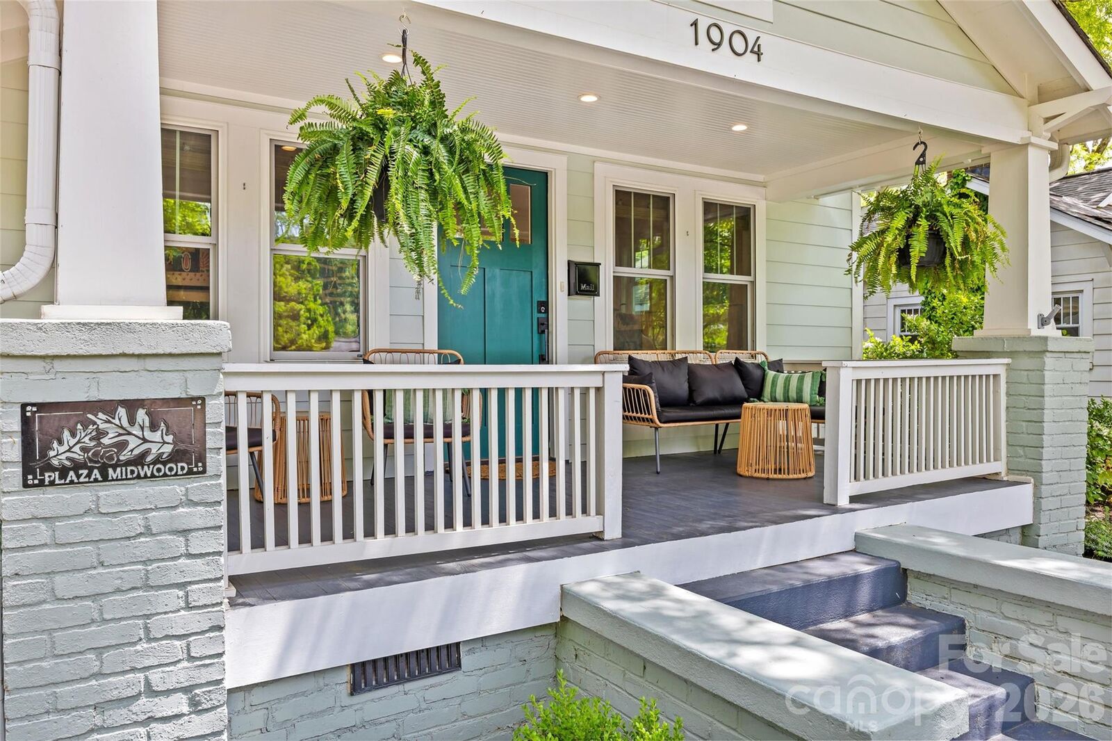 Property Photo:  1904 Ashland Avenue  NC 28205 