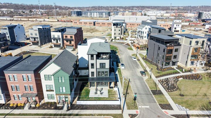 Property Photo: 2940 Robertson Avenue OH 45209