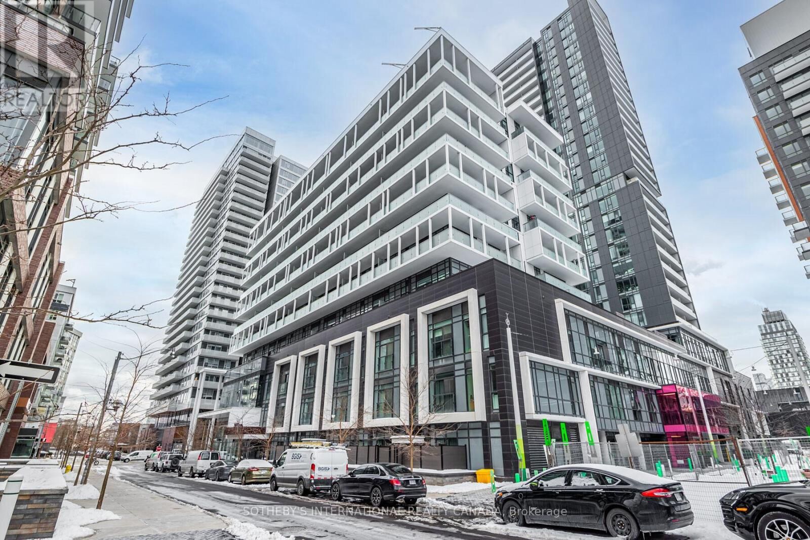 Property Photo:  34 Tubman Avenue 201  ON M5A 0R2 