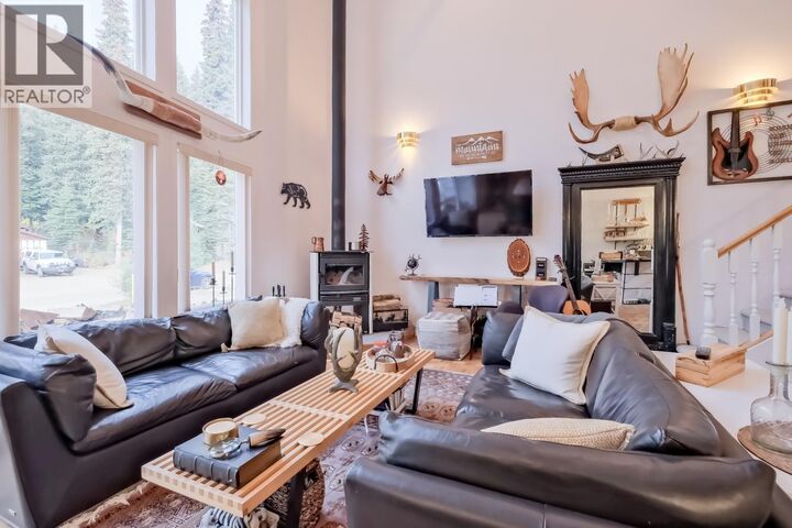 Property Photo: 137 Whitetail Road 1 BC V0X 1K0