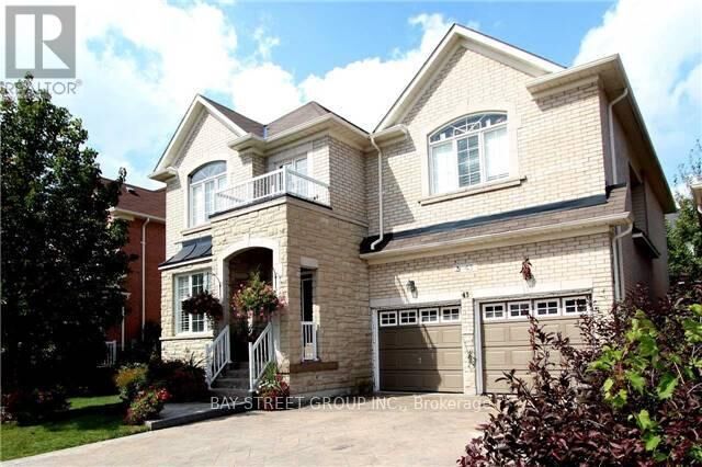 Property Photo:  43 Larkmead Crescent  ON L6C 3E1 