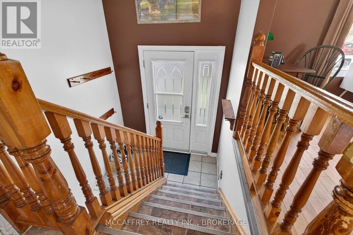 Property Photo:  1075 Basswood Place  ON K7P 1K4 