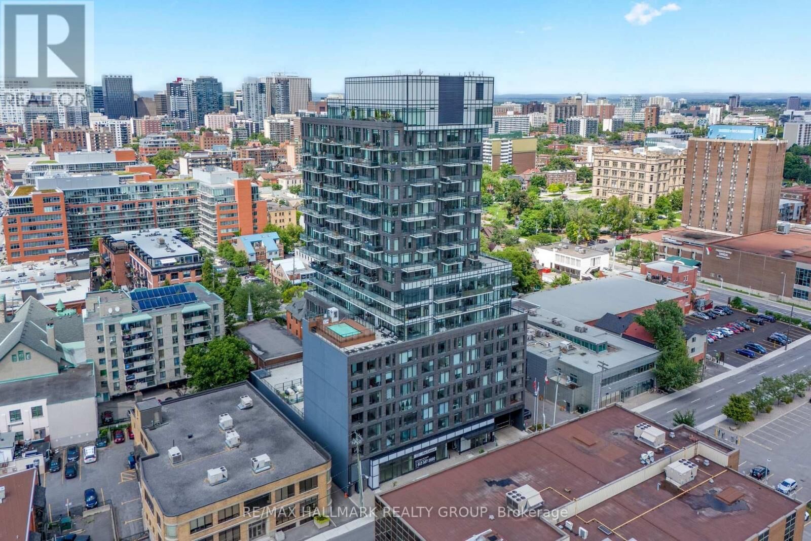Property Photo:  203 Catherine Street 601  ON K2P 1J5 