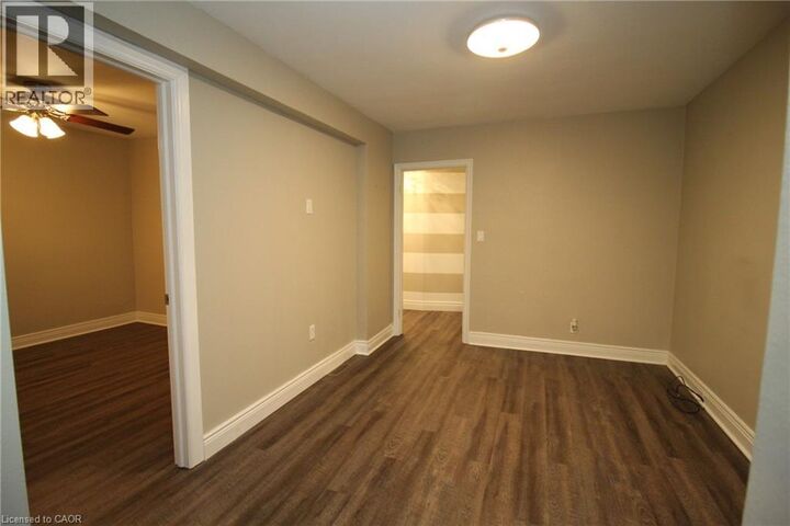 Property Photo:  245 East 13th Street 2  ON L9A 3Z8 