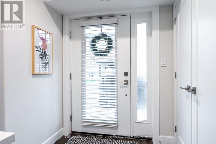Property Photo:  3202 Vivian Line 37 9  ON N5A 0K6 