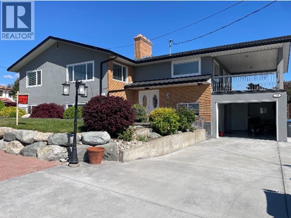 Property Photo: 9106 Hummingbird Lane BC V0H 1V5