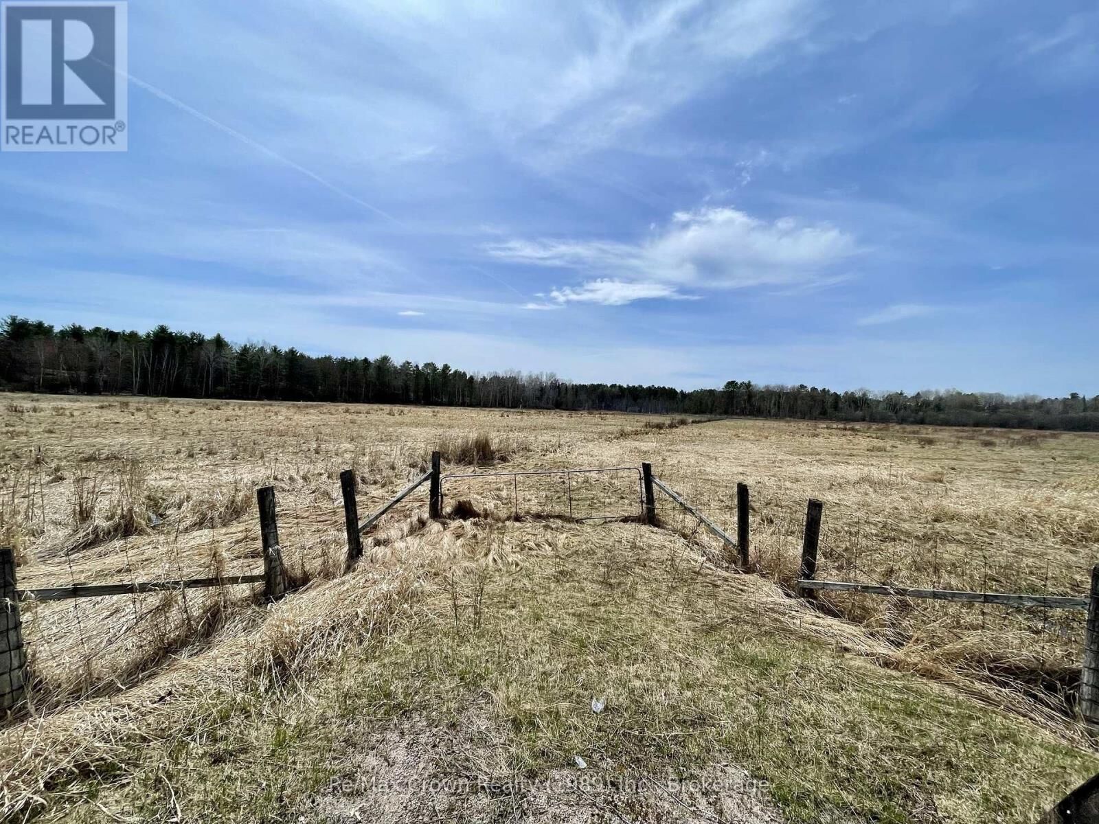 Property Photo:  00 654 Highway West  ON P0H 1H0 