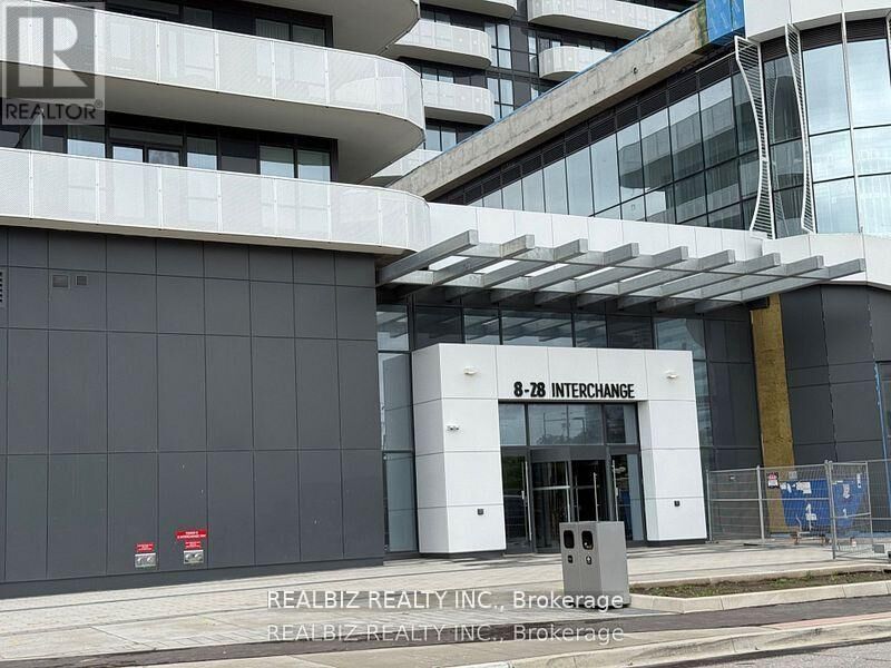Property Photo:  28 Interchange Way West 105  ON L4K 5W3 