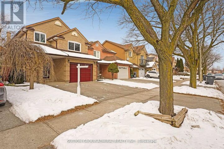 Property Photo:  52 Garden Avenue  ON L6X 1M6 