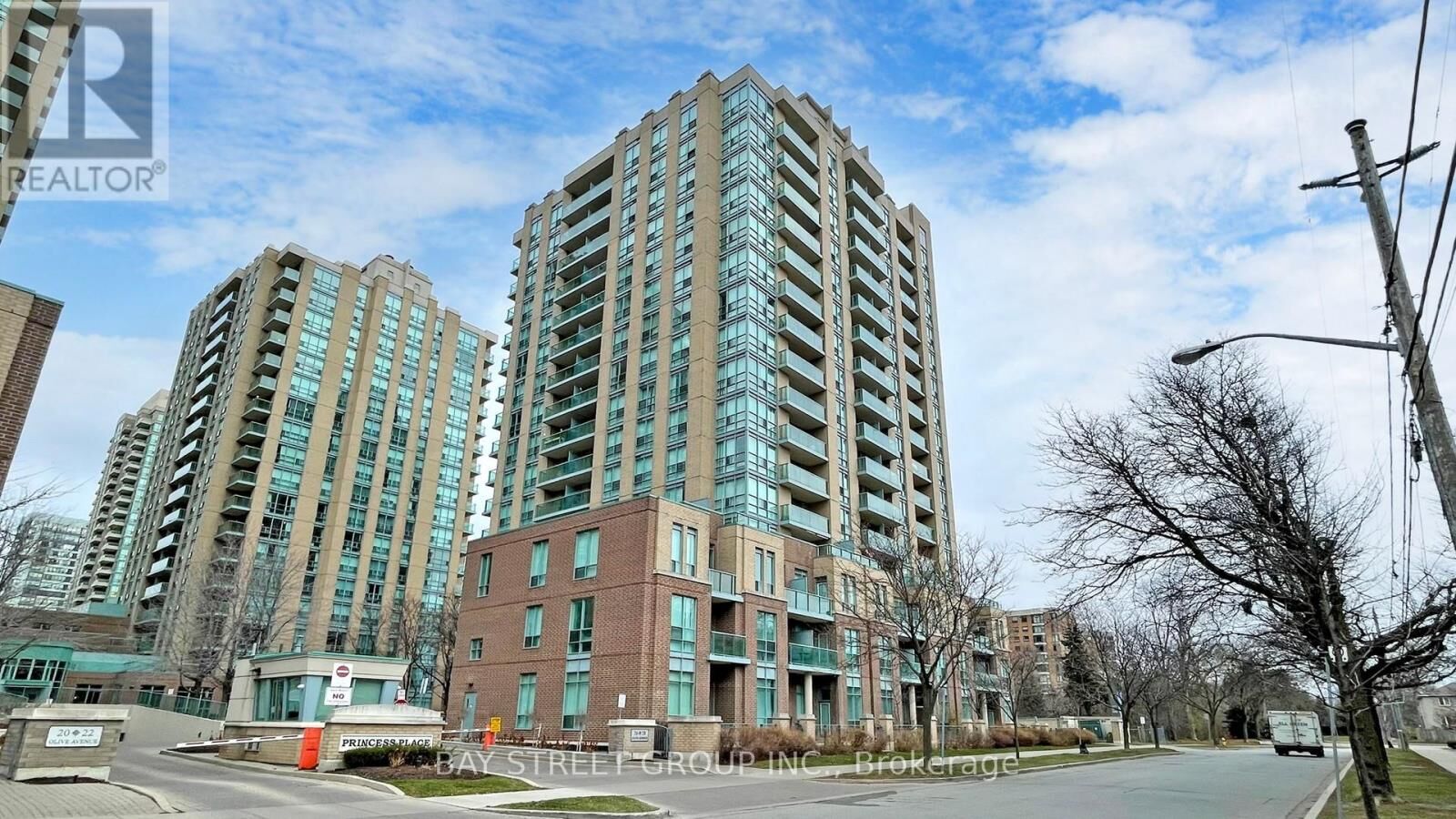 Property Photo:  28 Olive Avenue 802  ON M2N 7E6 