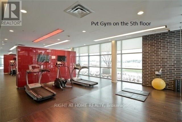 Property Photo:  151 Village Green Square 809  ON M1S 0K5 
