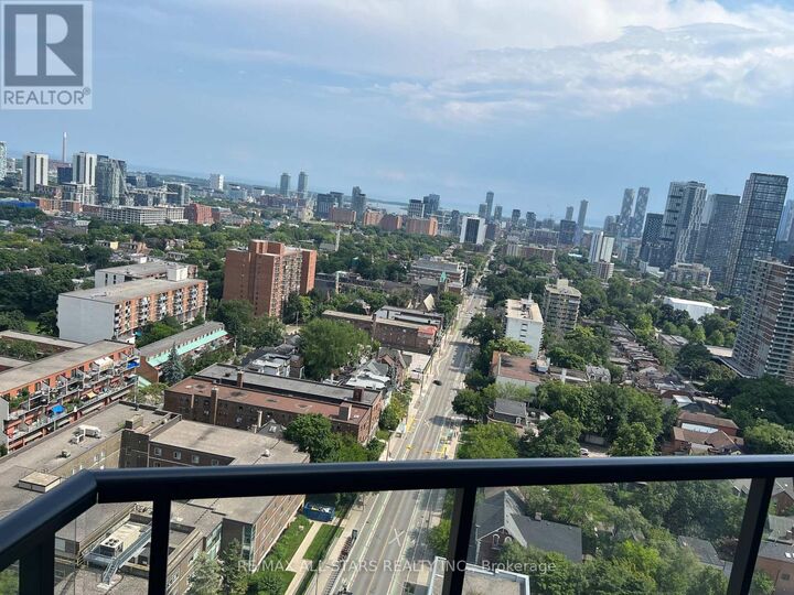Property Photo:  159 Wellesley Street East 2104  ON M4Y 0H5 