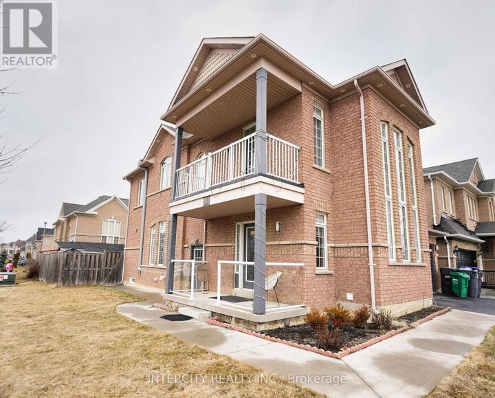 Property Photo:  1 Pape Drive  ON L6R 0G4 