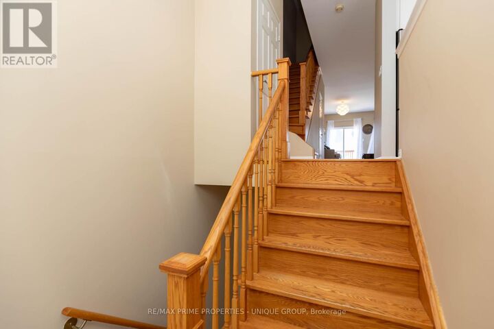 Property Photo:  1130 Cawthra Road 10  ON L5G 4V7 