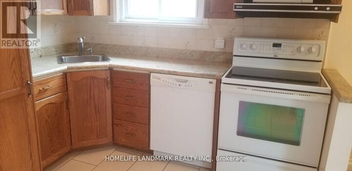 Property Photo:  19 Winterer Avenue  ON M1K 4L6 