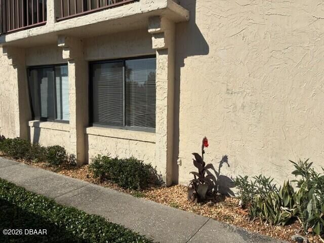 Property Photo:  1224 S Palmetto Avenue 101  FL 32114 
