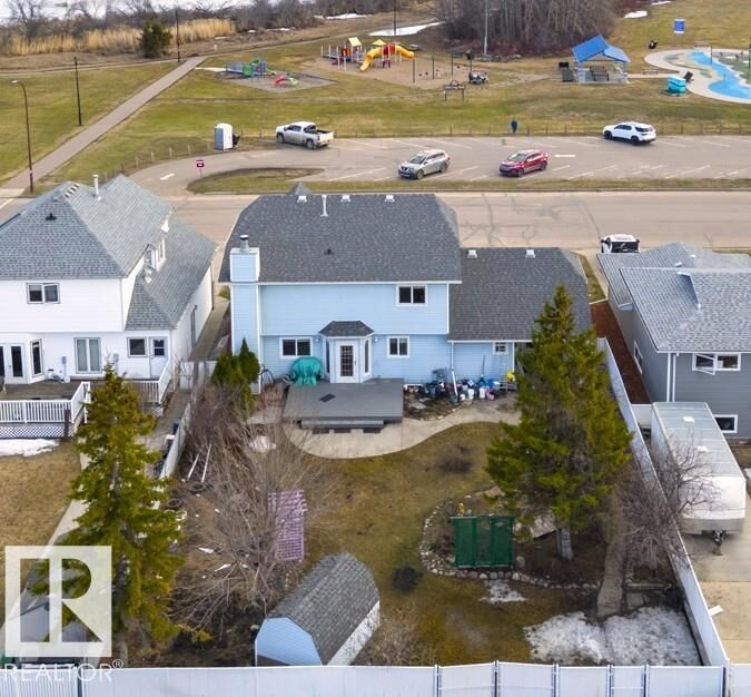 Property Photo:  4003 Lakeshore Drive  AB T9N 1V7 