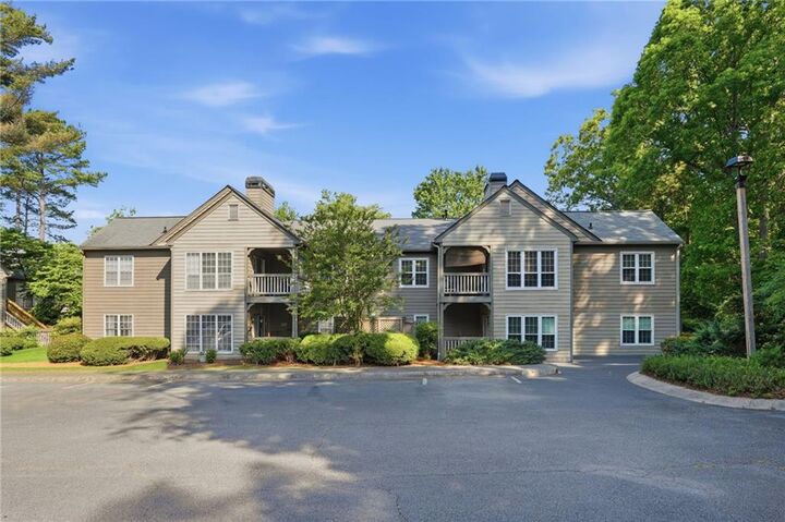 Property Photo:  1109 Mill Pond Drive SE  GA 30082 