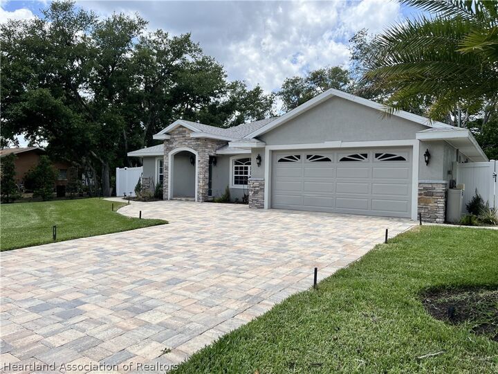 Property Photo:  1823 N Olivia Drive  FL 33825 