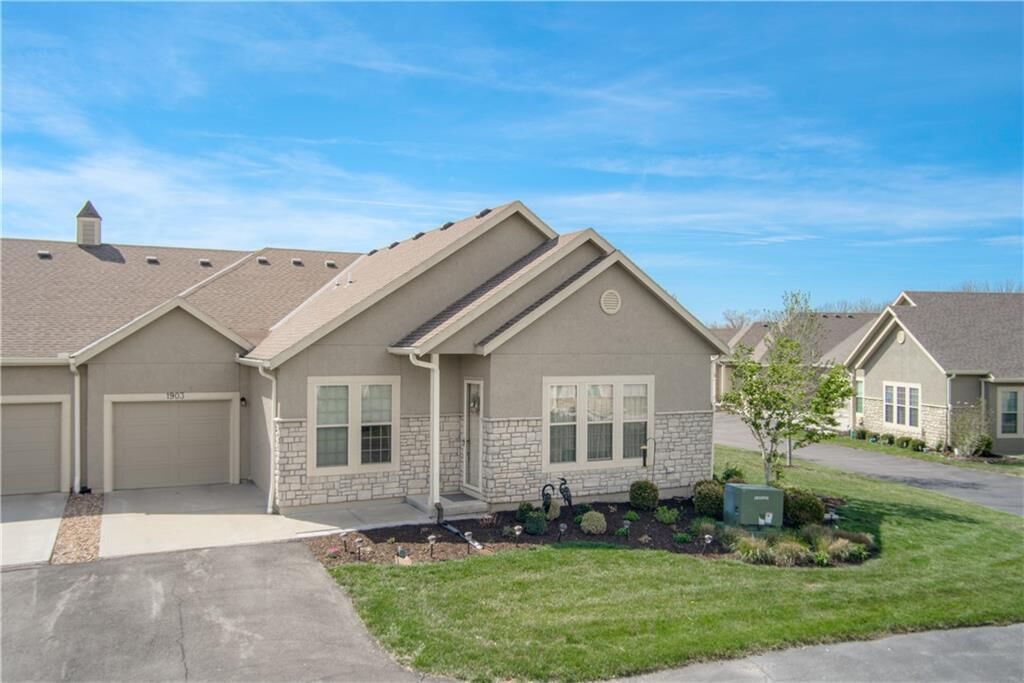 Property Photo:  15597 S Church Street 1903  KS 66062 