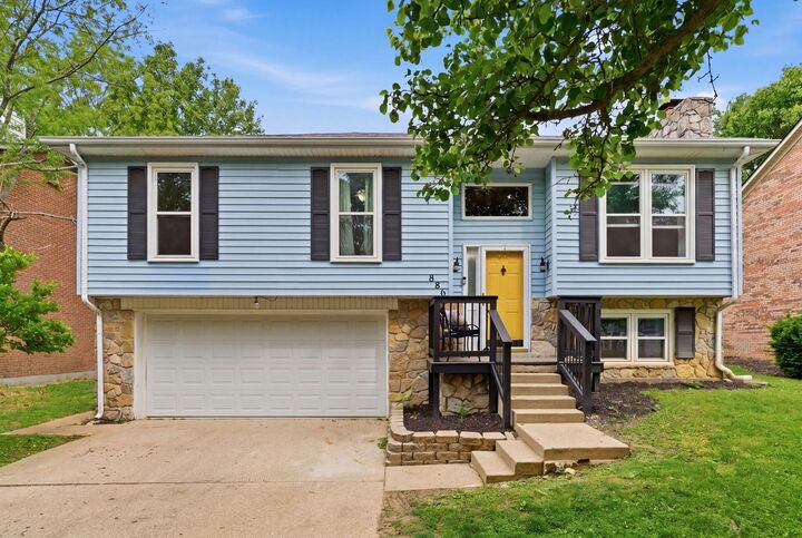Property Photo:  886 Jairus Drive  KY 40515 