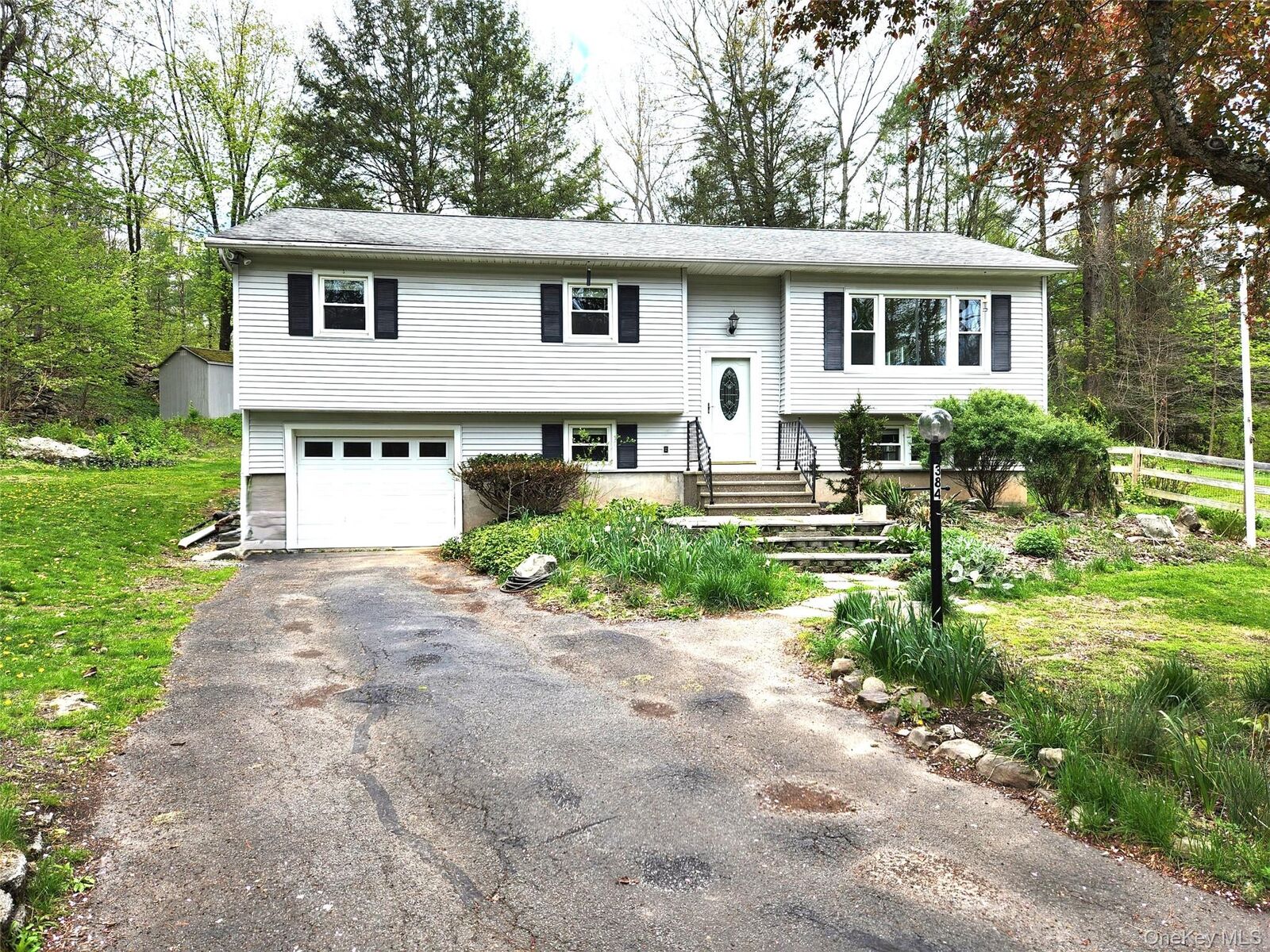 Property Photo:  384 Fishcreek Road  NY 12477 