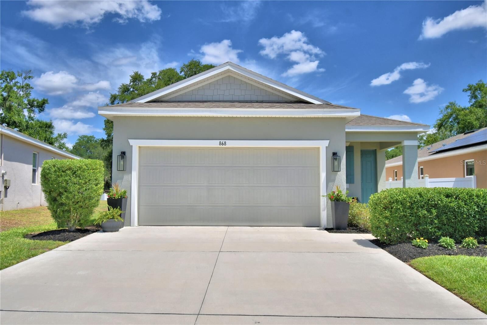 Property Photo:  868 Blue Creek Drive  FL 33844 