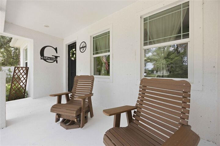 Property Photo:  1211 Hollywood Lane  FL 33809 