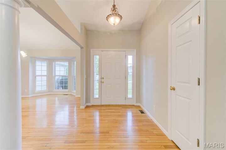 Property Photo:  819 Hidden Spring Drive  MO 63304 