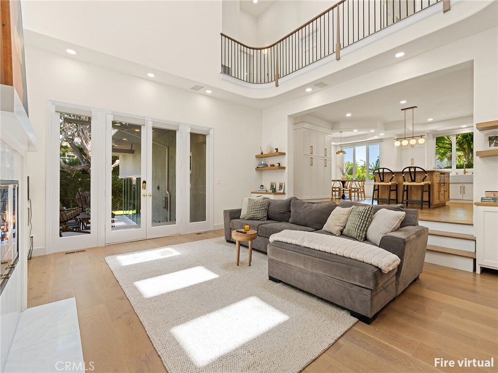 Property Photo:  2300 John Street  CA 90266 