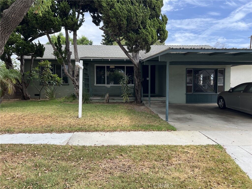 Property Photo: 14826 Dalwood Avenue CA 90650