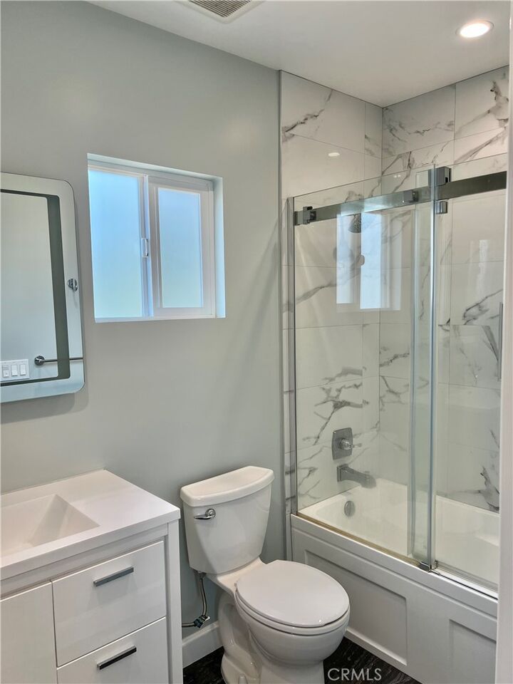 Property Photo:  11021 Whitegate  CA 91040 